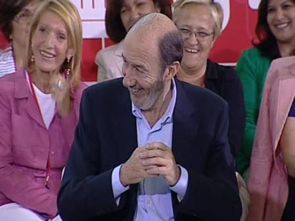 Rubalcaba pide dar "una vueltita" a las listas