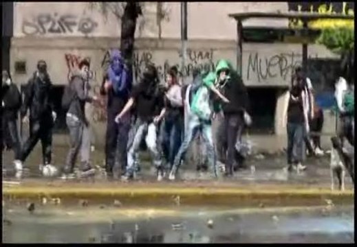 Estudiantes chilenos se reunen con el ministro de Educación