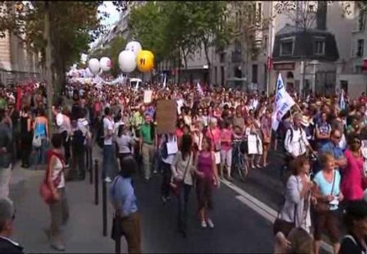 Huelga de la enseñanza en Francia contra la reducción de profesores