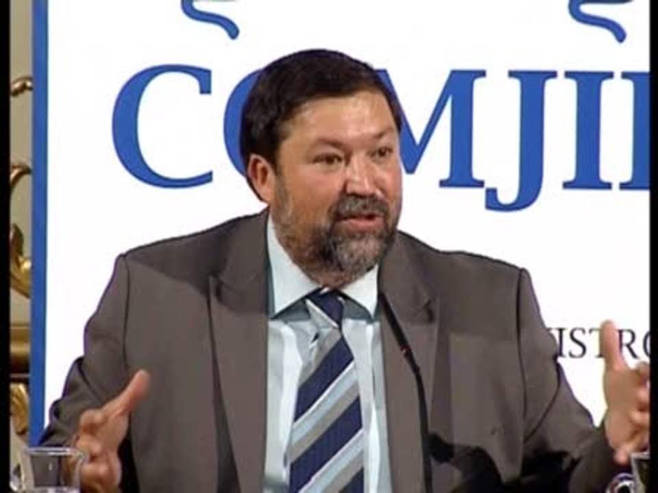 Caamaño:"Hay que trabajar juntos contra corrupción"