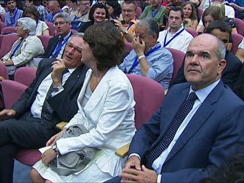 Chaves apela a la generosidad de CIU