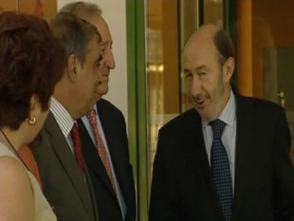 Rubalcaba propone ley para crear empleo