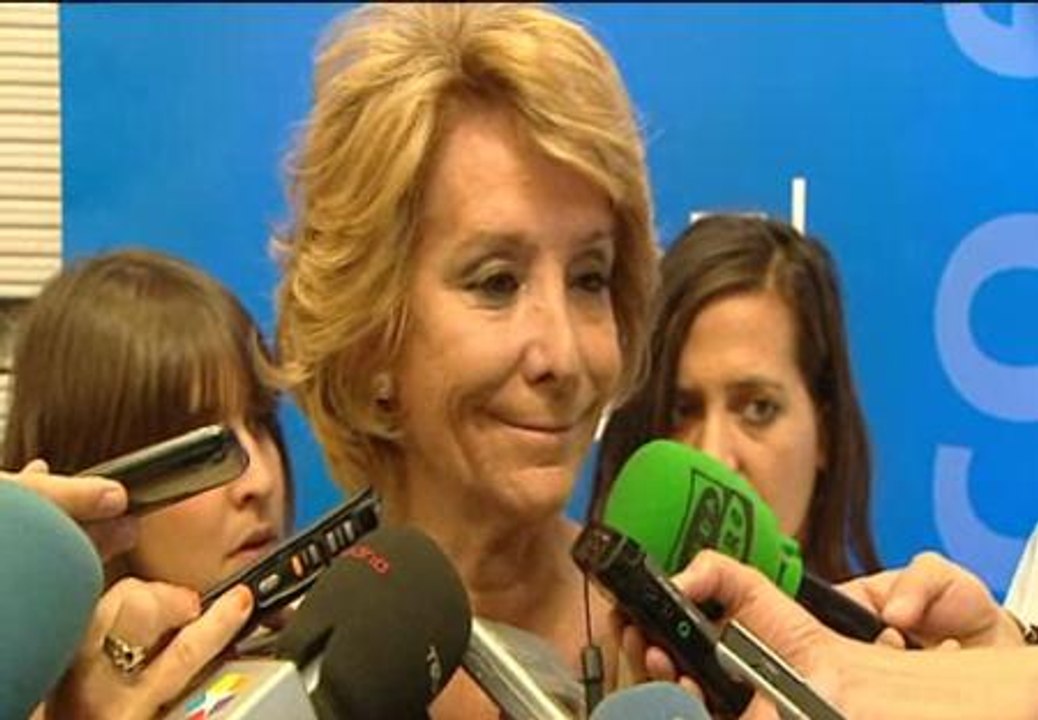 Aguirre acusa de mentir a "PSOE, IU, sindicalistas, indignados y los de la ceja"
