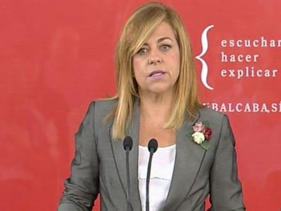 Elena Valenciano compara a Rajoy con Rubalcaba