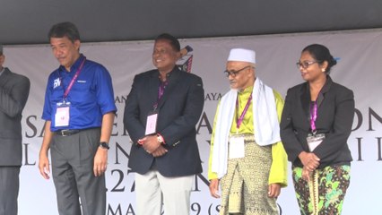 Pertempuran bermula...