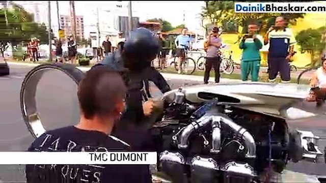 बाइक, जिसमें टायर नहीं हैं और एयरक्राफ्ट इंजन लगा है