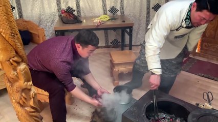 Moğolların sıra dışı pişirme yöntemi: Boğduk - ULANBATOR