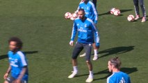Real Madrid - Zidane : ''L'une des plus belles saisons de Benzema