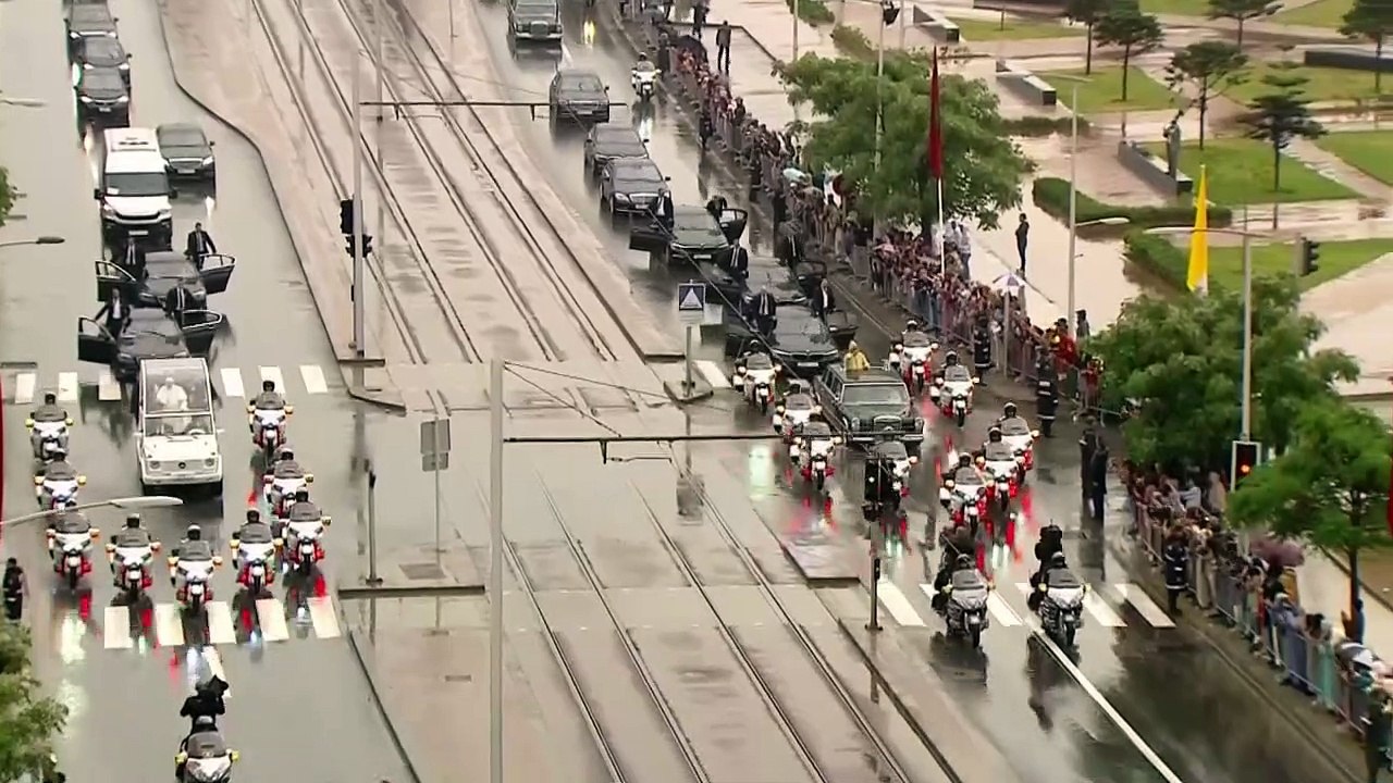 Papst setzt sich in Marokko für Glaubensfreiheit ein