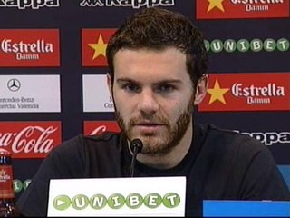 Mata: "Sería bueno que para 2010 en el Valencia sólo se hablara de fútbol"