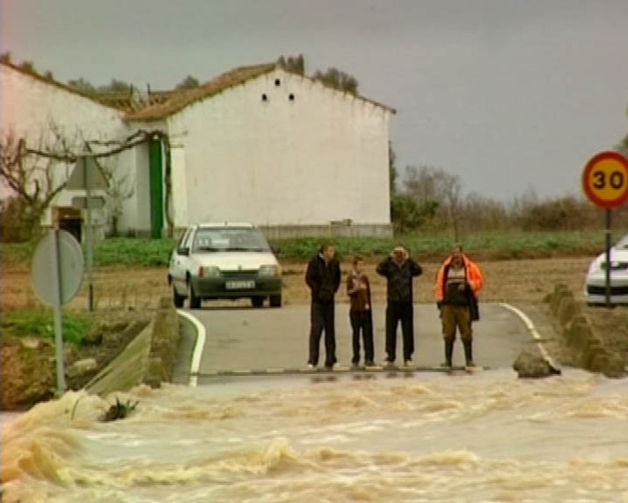 Las fuertes lluvias provocan inundaciones