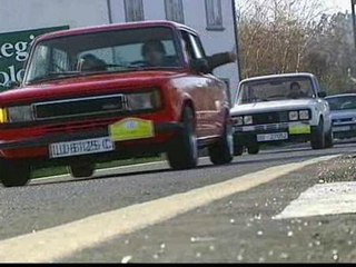 Los amantes del Seat 124 se citan en Santiago