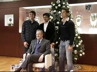 Florentino, Kaká, Cristiano y Raúl felicitan las fiestas