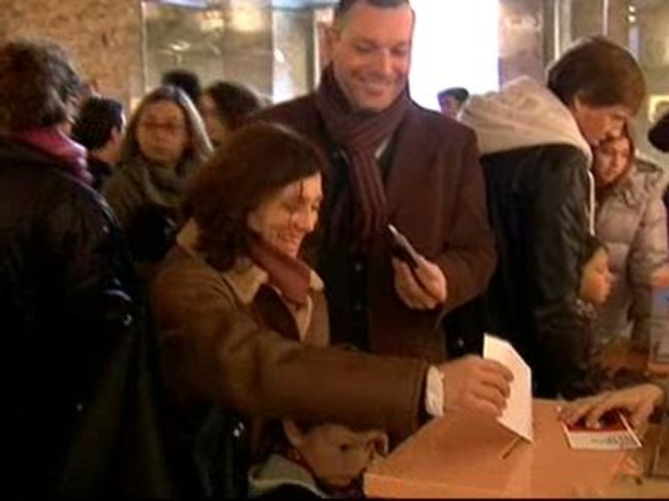 La participación en la consulta soberanista de Cataluña ronda el 30%