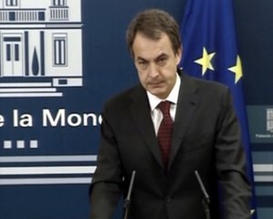 Zapatero lamenta la agresión a Berlusconi