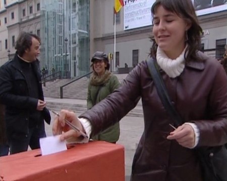 Los chilenos en el extranjero reclaman el derecho a voto