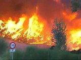 Cortada la Autovía do Barbanza por el incendio de Boiro, A Coruña