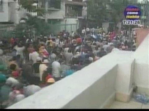 Nuevas imágenes en las inmediaciones de la embajada de Brasil