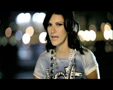 Laura Pausini estrena su nueva canción
