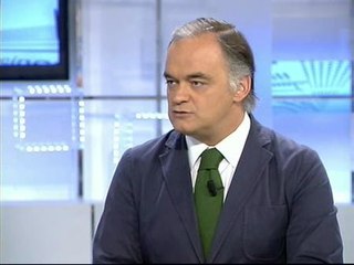 González Pons: "Los futbolistas extranjeros son la cabeza de turco"