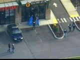 4 policías son asesinados en una cafetería en EEUU