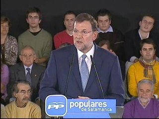 Rajoy le pide a Zapatero que "no deje a España convertida en un solar"