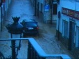 Una tromba de agua y granizo arrasa el pueblo malagueño de Yunquera