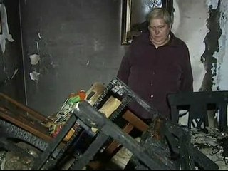 Una abuela salva a su nieta de las llamas