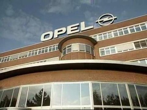 Sorpresa entre los trabajadores de Figueruelas por la decisión de GM de no vender Opel a Magna