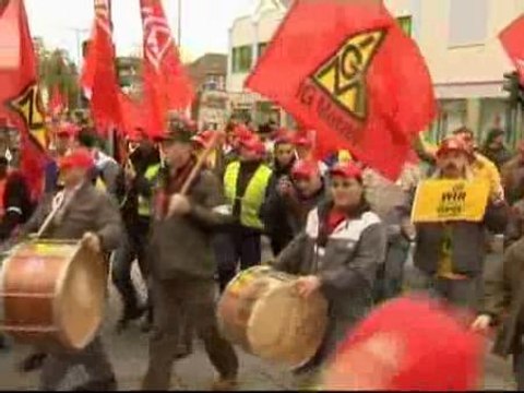 La plantilla de Opel en Alemania se moviliza en masa contra General Motors