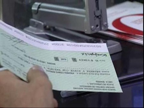 La morosidad del sector financiero desciende por primera vez en dos años