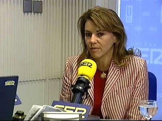 Cospedal califica la intervención de Rajoy de "valiente y sincera"