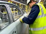 Los sindicatos de Opel se resisten a aceptar los recortes de Magna