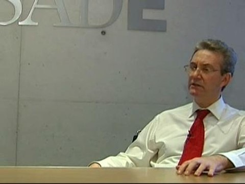 Algunos economistas creen que detrás de los bonos millonarios de algunos directivos hay una oscura remuneración del talento