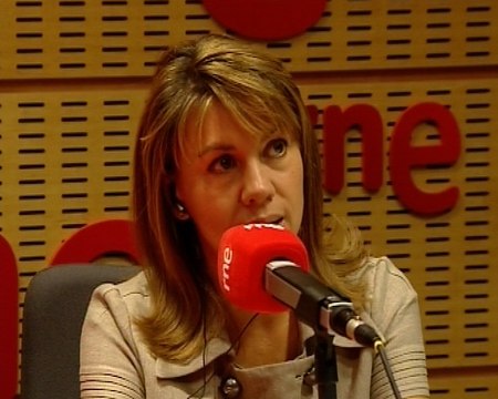 Cospedal apoya sin fisuras a Camps