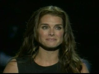 Brooke Shields, emocionada en el adiós a Michael Jackson