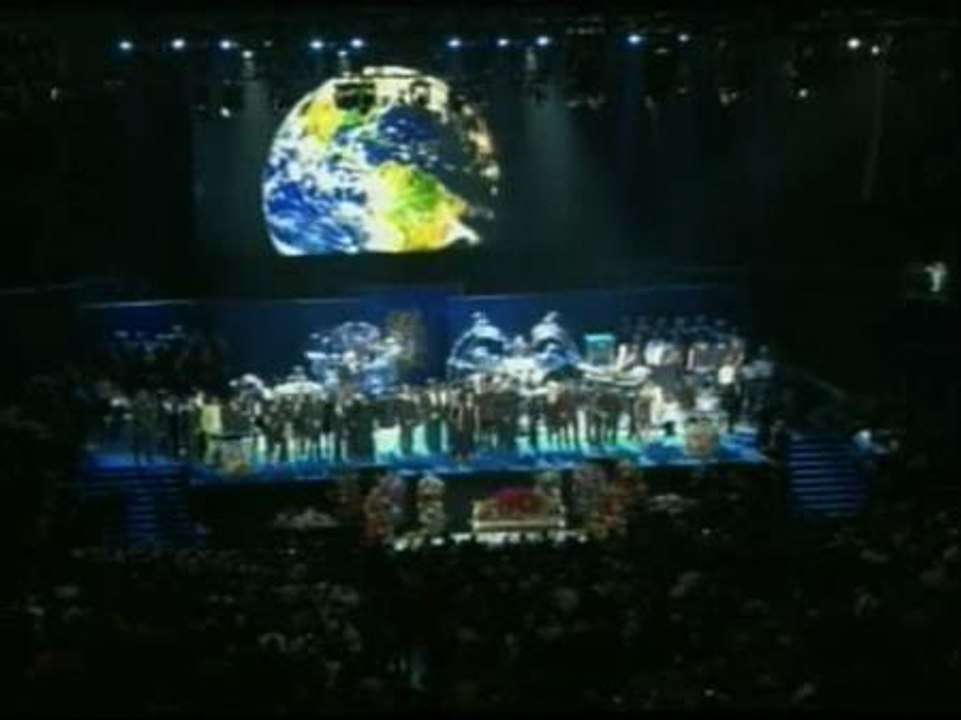 Un crisol de voces al son de "We are the world" cierra el homenaje a Jackson