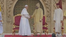 El papa y el rey de Marruecos abogan por el diálogo entre religiones