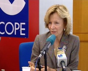 Salgado le pide a la CEOE más austeridad