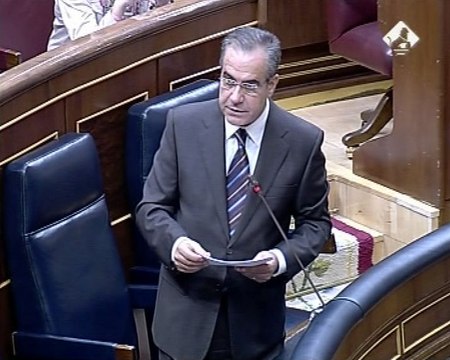 Corbacho defiende ayudas a General Motors