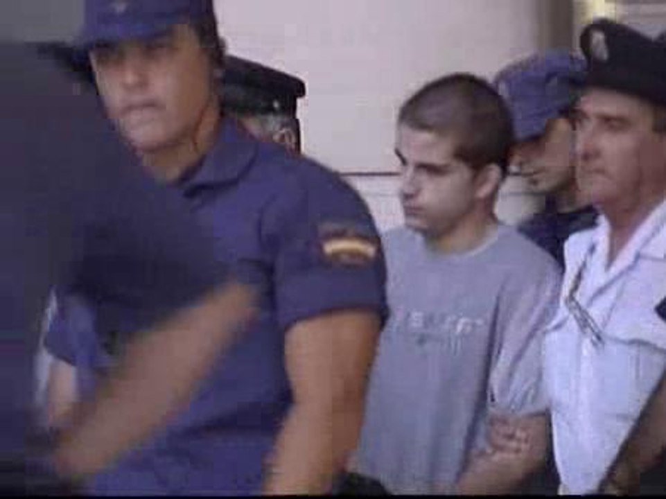 Miguel Carcaño abandona los juzgados de Sevilla