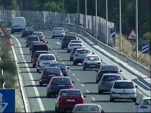 Comienza la operación retorno sin grandes complicaciones en las carreteras