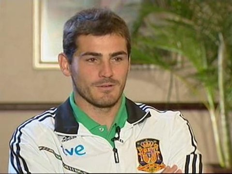 Casillas: Todos los jugadores que vengan a sumar al Real Madrid, bienvenidos sean