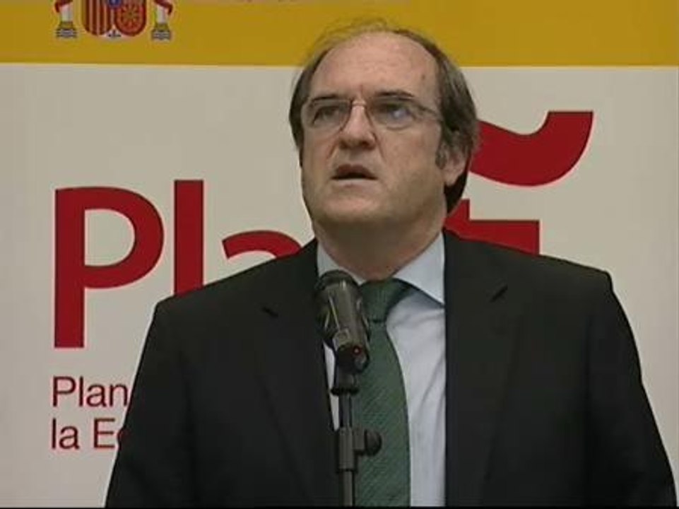 Gabilondo: "Si no hay pruebas ni denuncias lo que ha de haber son rectificaciones"