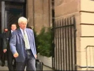 Fernando Alonso correrá en Valencia