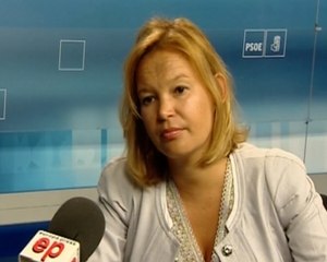 Pajín afirma que no habrá diálogo con ETA