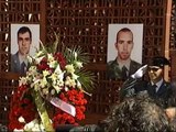 El Parlamento vasco homenajea a los guardias civiles asesinados