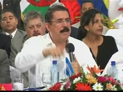 Zelaya afirma que volverá a Honduras el jueves