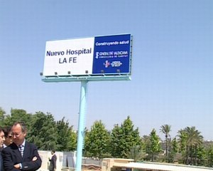 Camps bromea con Florentino Pérez