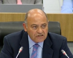 La CEOE pide reanudar el diálogo social